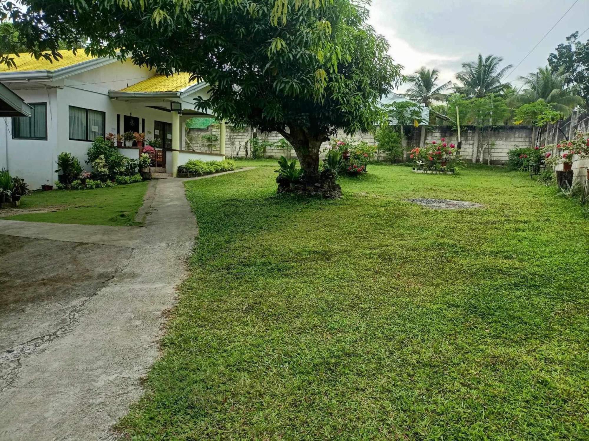 Balai Mariacaria Pension House Guindulman Exteriér fotografie